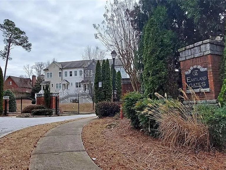 2163 Wiggins Walk — Photo 21