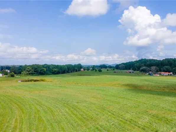 175 Popham Rd SW #2, Taylorsville, GA 30178