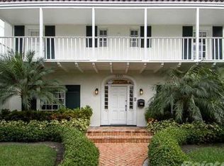 5445 N Bay Rd, Miami Beach, FL 33140