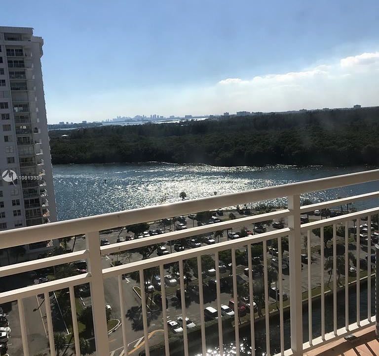 1st image of 400 Kings Point Dr APT 1522