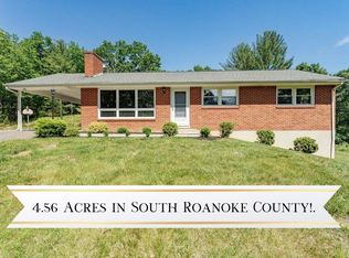 5807 Cox Hopkins Rd, Roanoke, VA 24014