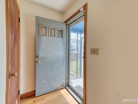 5th image of 20 George Avenue