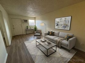 503 Sunset Ln, 1 beds 1.0 baths (445 sqft)