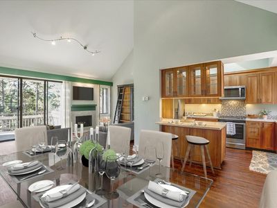 24520 Outlook Dr APT 11, Carmel, CA, 93923