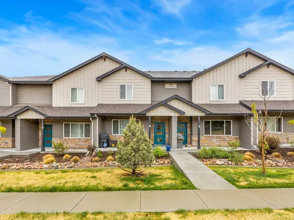 6609 4th St Rd #4, Greeley, CO 80634