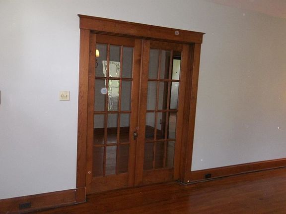 5th image of 1145 Olivia Ln