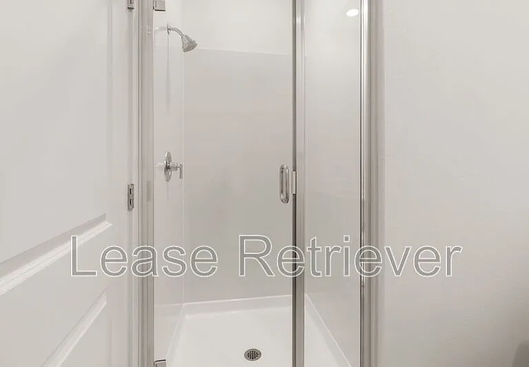 4748 Concordia Ave — Photo 21