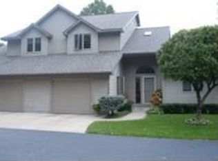 17976 Rivers Edge Dr, Big Rapids, MI 49307