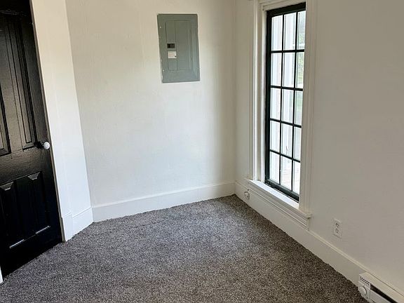 2nd image of 303 Logan Ave APT 3