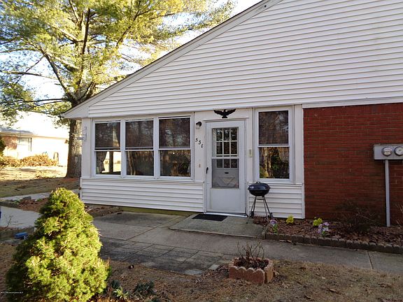 2nd image of 53 St John Place #C