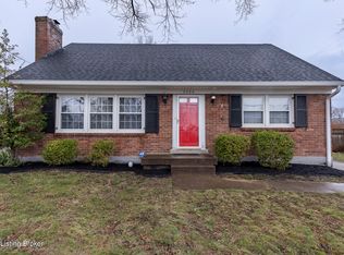 2200 Renown Dr, Jeffersontown, KY 40299