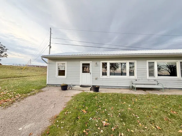 148 W Shore Rd, South Hero, VT 05486