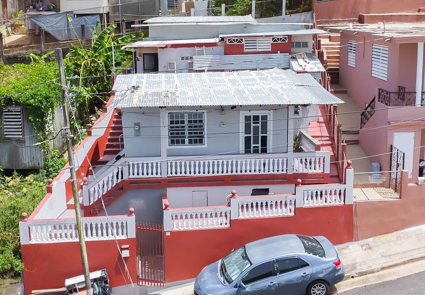 1st image of Bo Ancones Calle De Diego #35