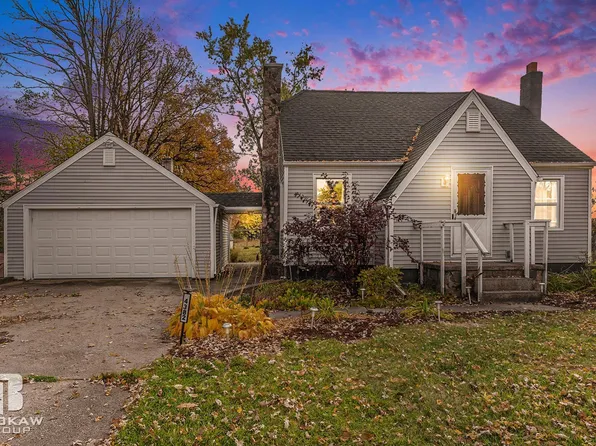 4382 Lippincott Blvd, Burton, MI 48519