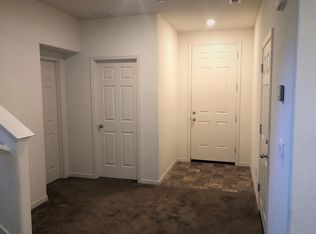 9937 Asilomar Ln, Elk Grove, CA 95757