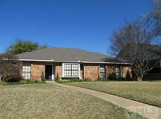 8423 Flower Meadow Dr, Dallas, TX 75243