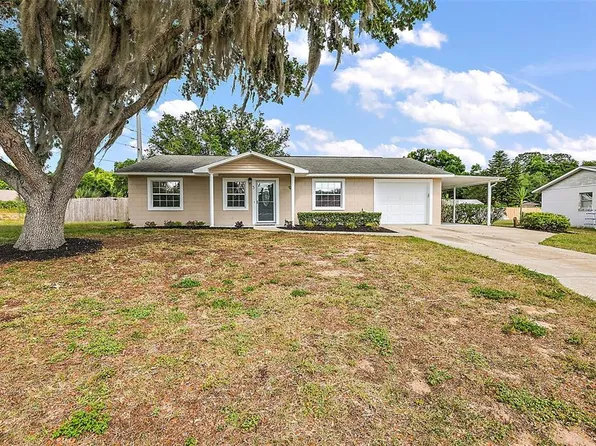 3 Sun Country Ct, Eustis, FL 32726