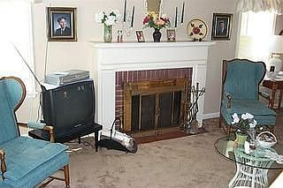 2nd image of 133 Linden Dr