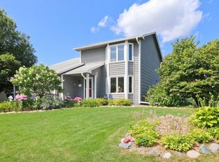 835 Ventnor Ave, Eagan, MN 55123