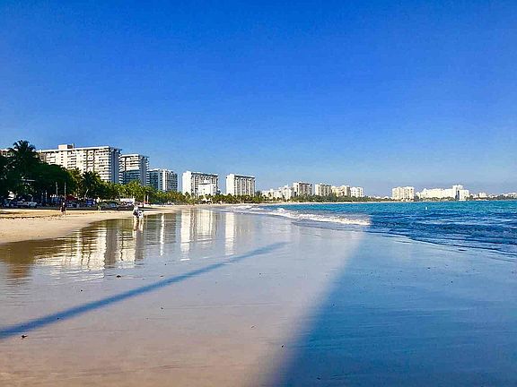 3rd image of 5349 Avenue Isla Verde #104