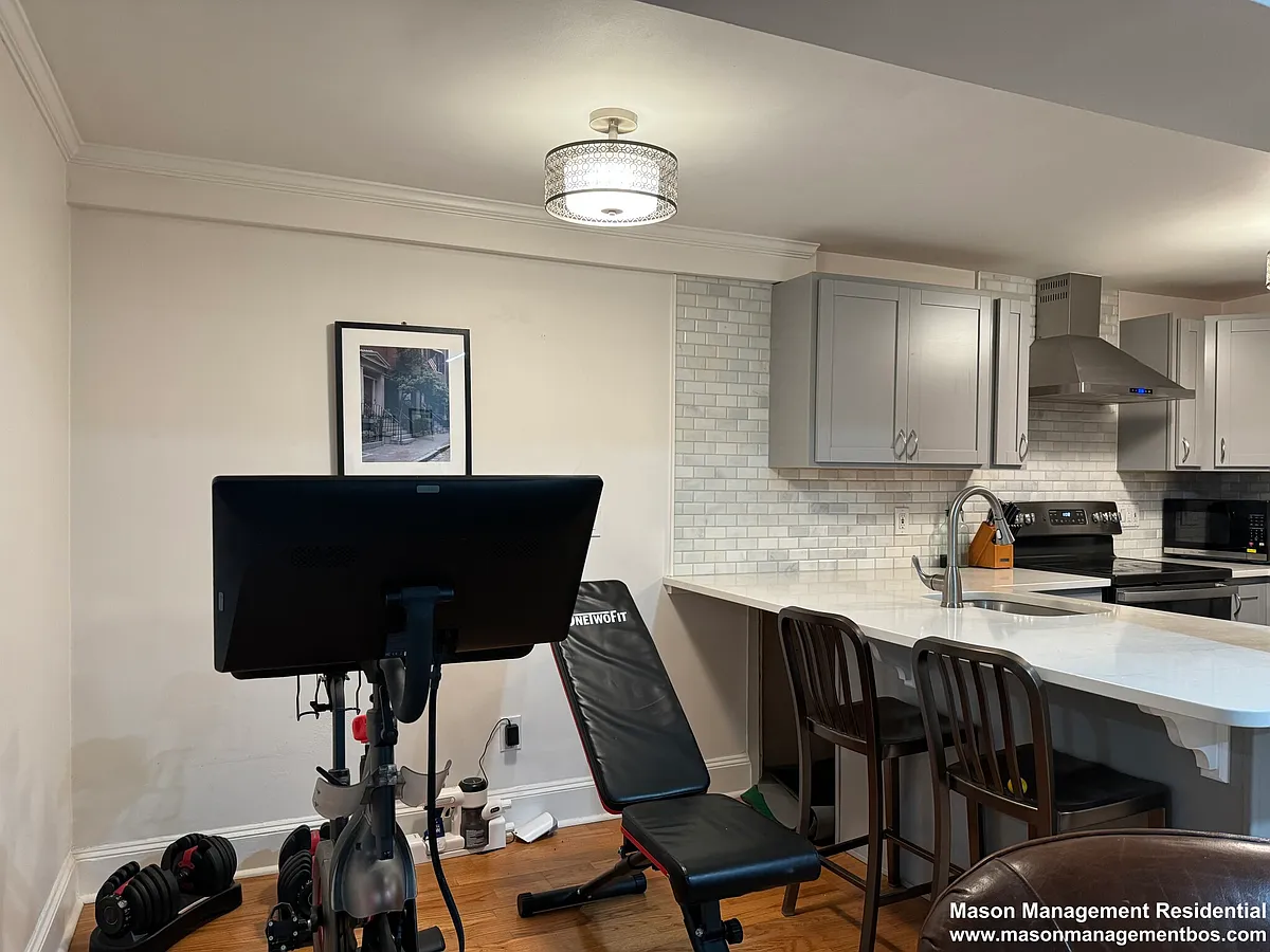 Building Photo - 519 Columbus Ave #1A