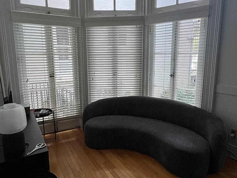 212 W Franklin St #104 — Photo 3
