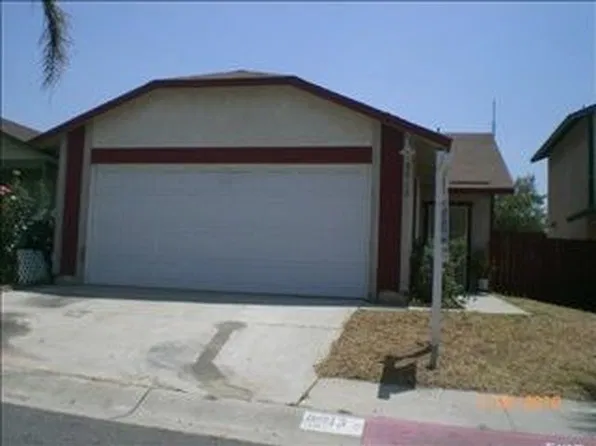 8913 Summerwood Way, Fontana, CA 92335