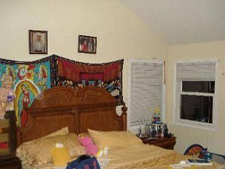 4th image of 238 Horton Ave