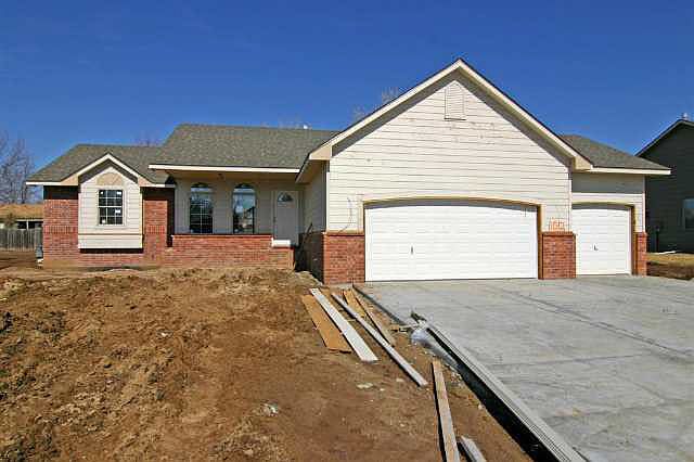 1st image of 1012 McCaskey Dr