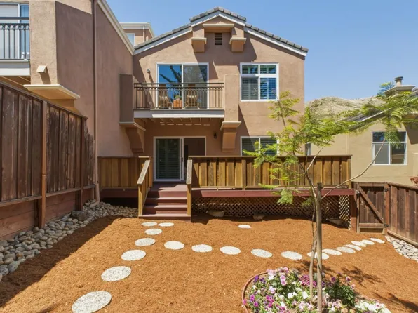 17 Northcrest Dr, South San Francisco, CA 94080