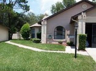 6711 Oak Cluster Cir, Spring Hill, FL 34606