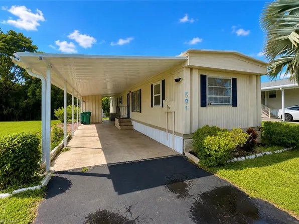 591 Cape Florida LN, NAPLES, FL 34104
