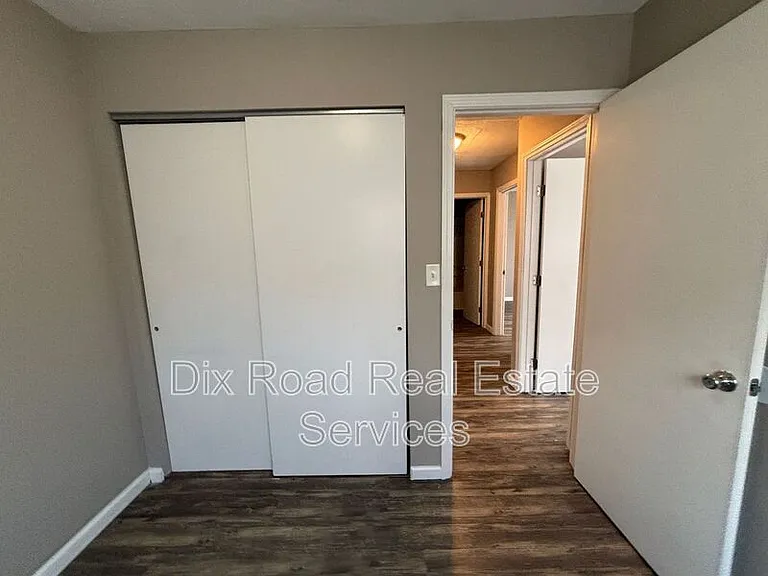3626 Runyon Ave — Photo 17