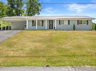 2905 Newton St, Johnson City, TN 37604
