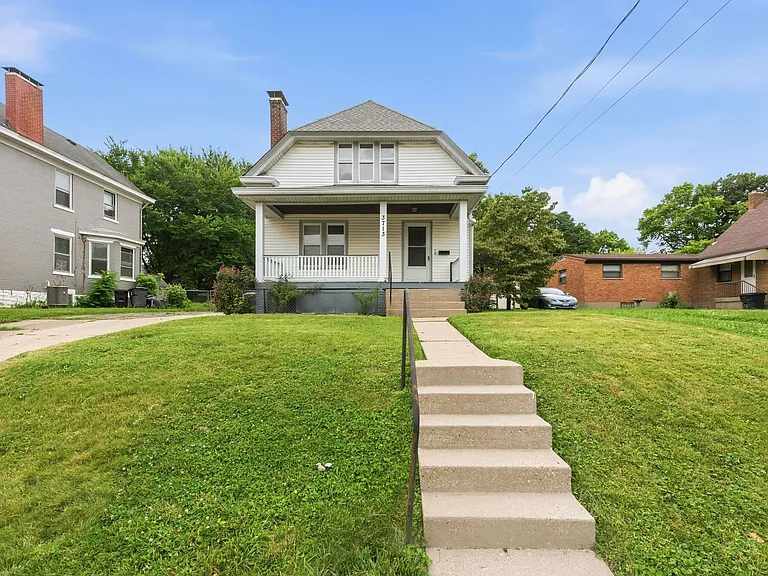 3713 Frances Ave — Photo 2