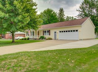 1255 Dodge Rd, Getzville, NY 14068