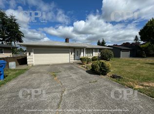 8 Terry Ct, Longview, WA 98632