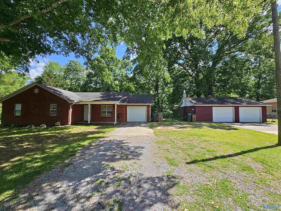 1st image of 829 Busbey Rd SW