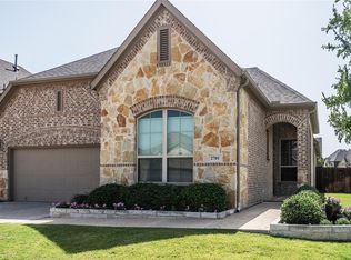 2701 Point Vista Dr, Lewisville, TX 75067