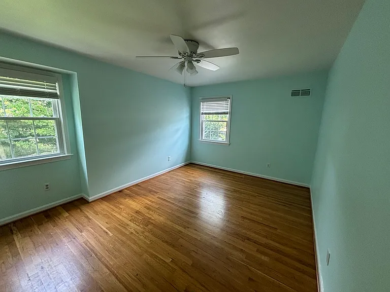 12116 Little Creek Dr — Photo 11