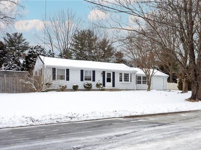 60 Sleepy Hollow Dr, Cumberland, RI, 02864