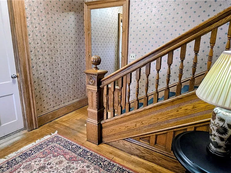 315 Laurens St — Photo 42