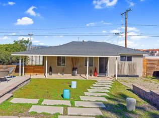 2233 Grandview Dr, Camarillo, CA 93010