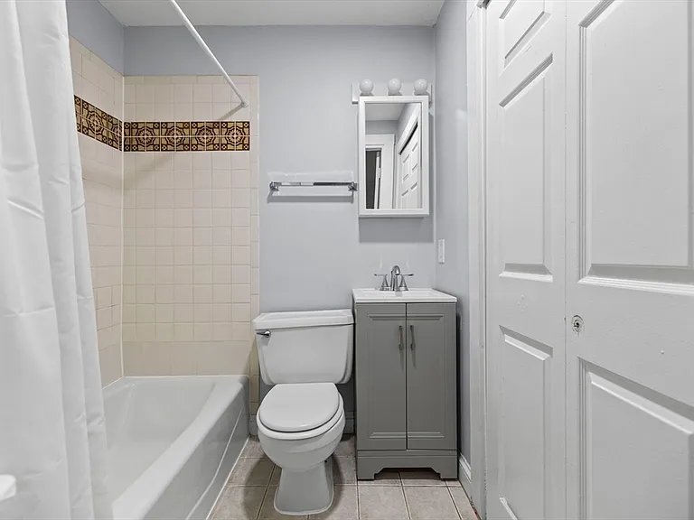 439 Marlborough St #32 — Photo 8