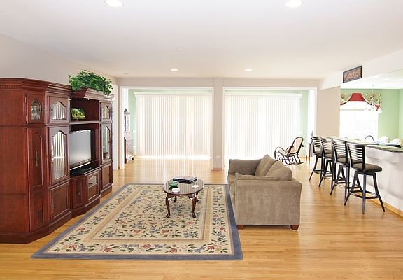 4th image of 13269 Jasmine Ln