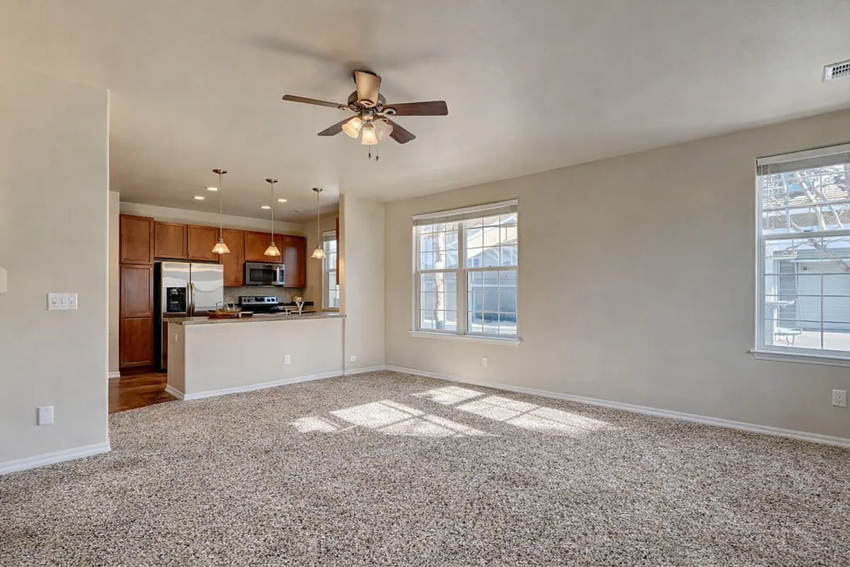 Building Photo - 4225 Mesa Overlook