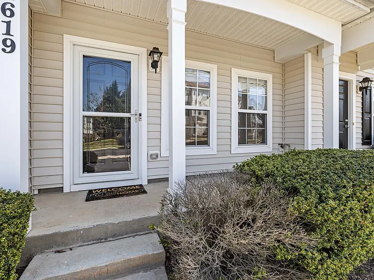 1619 Snowmass Way — Photo 3
