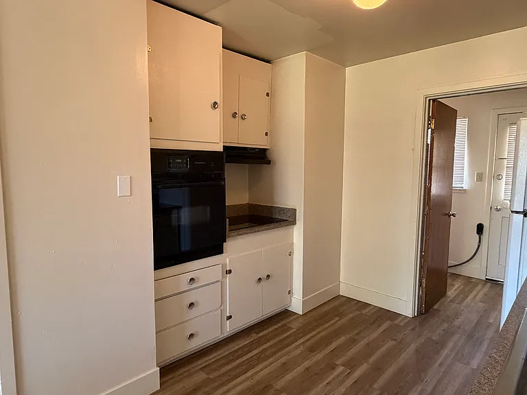 1061 E Monte Vista Ave — Photo 10