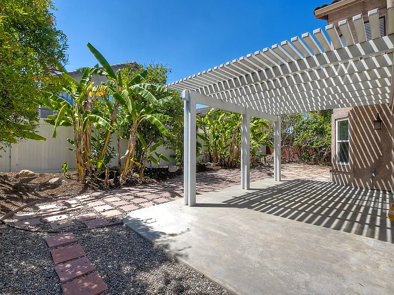 4511 Corte Azul — Photo 33