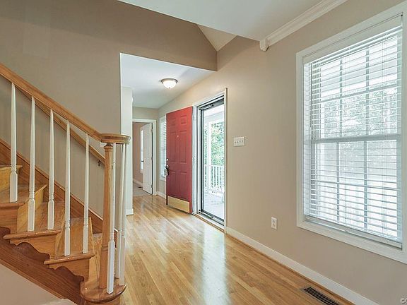 5th image of 17337 Boyds Ln